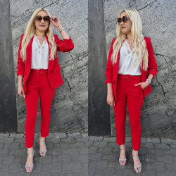 Elegancki komplet garnitur...