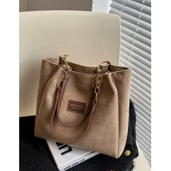 Śliczna zamszowa torebka...